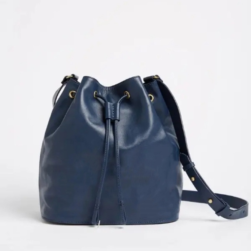 Frank and Oak vintage leather bucket bag